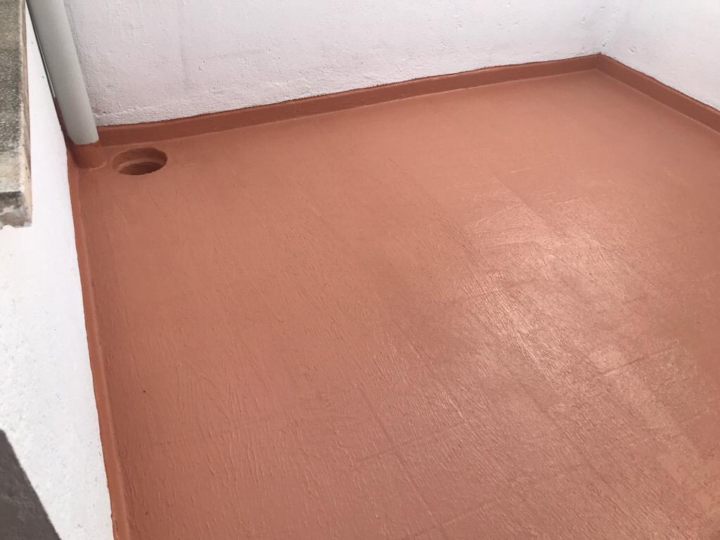 ⁠Impermeabilizante ibricks teja con imprimacion curidan de grupo ibricks, disponible en materiales de construccion elola dos en mejorada del campo madrid